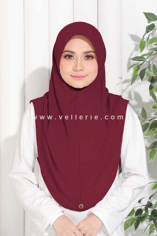 Tudung Adeela Active Size L - Chilly Red Tudung Adeela Active Size L - Chilly Red